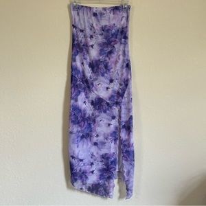 Women’s Purple Floral Abstract Strapless Dress with Slit. Size M.